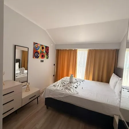 Okurcalar 126 M Havuzlu Iki Yatak Odali Appartement Alanya