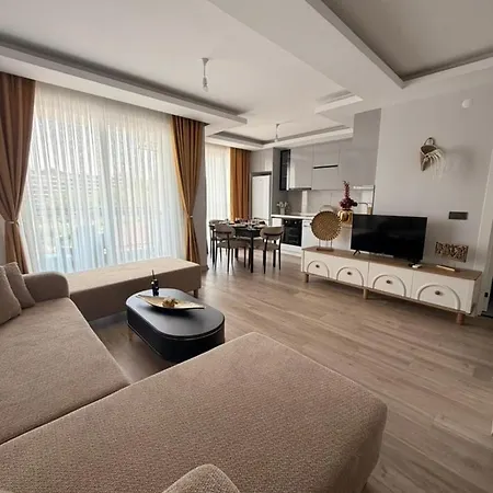 Okurcalar 126 M Havuzlu Iki Yatak Odali Appartement Alanya